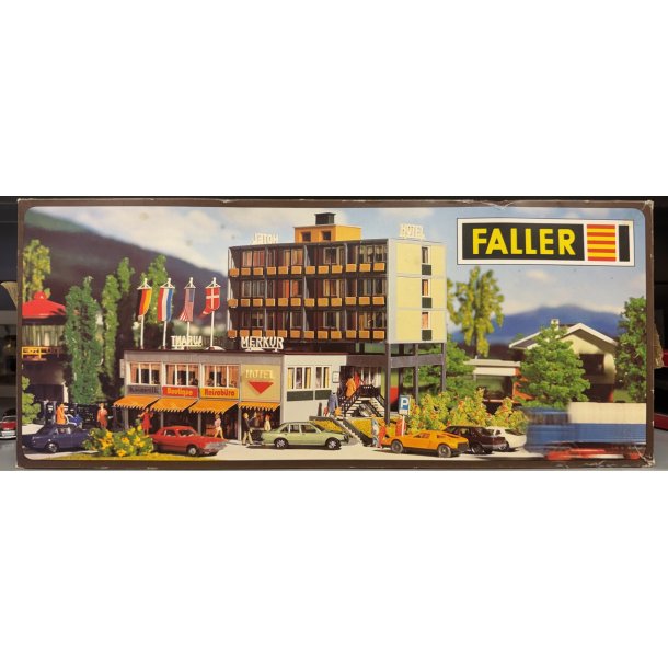 Faller HO B-910 hotel Merkur 24x15,5x15,6