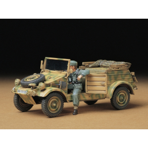 Tamiya 35213 TYSK KUBELWAGEN TYPE 82 skala 1:35