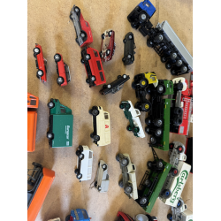 Lot 1. Med ca 34 kretjer i skala 1:87 Det du ser p billedet er det du kber