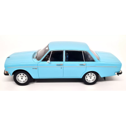 Modelcar Group 18444 Volvo 144 Lysebl rgang 1968 skala 1:18