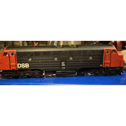 Heljan 44031 DSB diesellok MY 1104 digital DCC j�vnstr�m drift