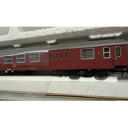 Heljan 6091 DSB personvogn/pakvogn 2 kl. BD 51 86 82-84 019-5