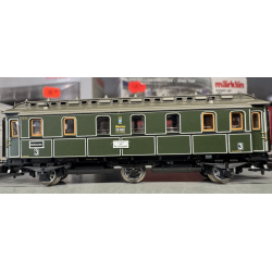 Minitrix 15772 spor N K.Bay.Sts.B. personvogn 3 kl.