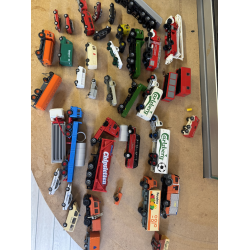 Lot 1. Med ca 34 kretjer i skala 1:87 Det du ser p billedet er det du kber