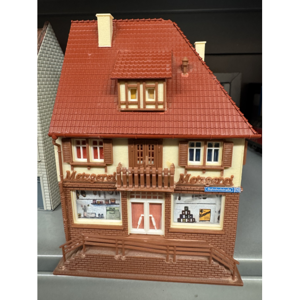 Vollmer HO 49 bageri f�rdig samlet 