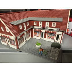 Heljan HO 58  k�bmands butik F�rdig samlet