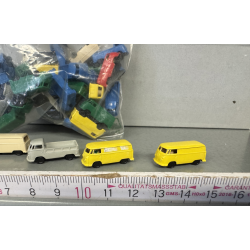 Kina 30 spor N Pose med blandede Kina biler i VW Indeholder ca 30 stk.