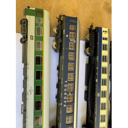 Lot 12 Roco + Lima kleinbahn HO 4 brugte personvogne. Stand se billederne tak