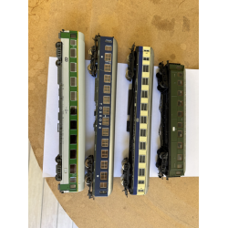 Lot 12 Roco + Lima kleinbahn HO 4 brugte personvogne. Stand se billederne tak