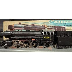 Mrklin 3005 DSB damplok BR 23 ombygget til DSB R maskine