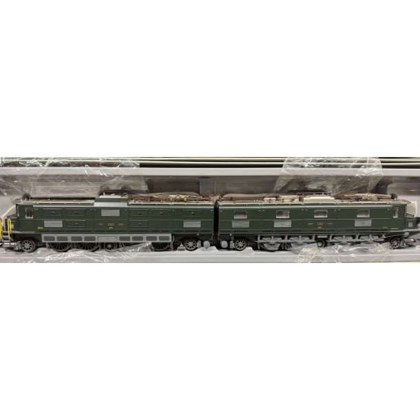 Mrklin 37593 SBB Dobbelt elektrisk lokomotiv Ae 8/14 med MFX