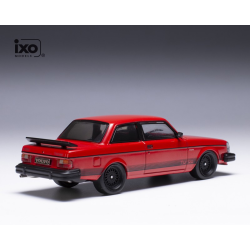 IXO CLC549N.22  VOLVO 242 TURBO rd rgang 1980 skala 1:43