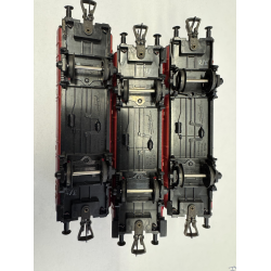 Lot 7 Fleischmann HO 3 gamle personvogne blikvogne