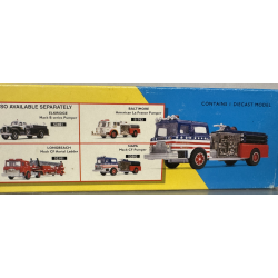Corgi Classics 52003  CITY OF NAPA MACK CF PUMPER BRANDBIL skala 1:50