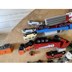 Lot 1. Med ca 34 kretjer i skala 1:87 Det du ser p billedet er det du kber