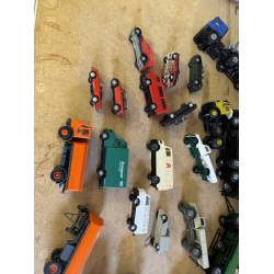 Lot 1. Med ca 34 kretjer i skala 1:87 Det du ser p billedet er det du kber