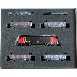 Heljan 45931 DSB togst med MX 1002 til analog jvn strm drift samt 4 stk. PB-vogne