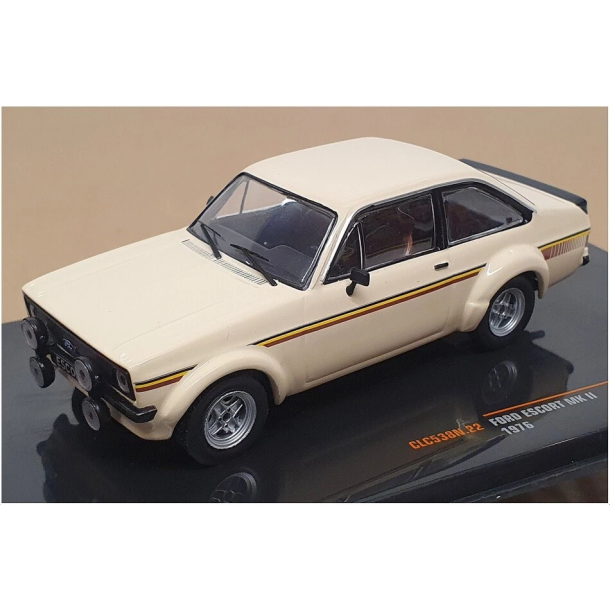 IXO clc538n22 Ford Escort MKII Beige �rgang 1976. Skala 1:43