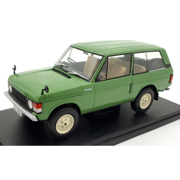 Whitebox 124171 Land Rover Range Rover gr�n �rgang 1970 skala 1:24