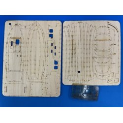 Turk Modell 202A SANDAL motorbd trbyggest. Skala 1:35