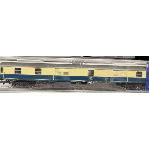 Roco HO 74166 DB pakvogn type Dms 905
