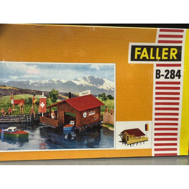 Faller HO B-284 b�dehus bygges�t