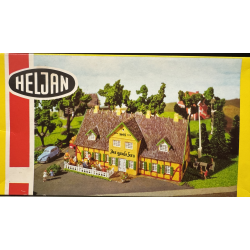 Heljan HO 206 den gamle kro. Bygges�t