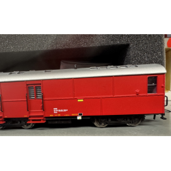 Heljan 50 86 90 DSB postvogn med brevkasse Litra Pbh 50 86 90 28 106-0