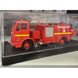 Solido die cast 1113 brandbil premier secours Mercedes citerne v 1113 Brugt som ny i original emballage