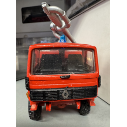 Berliet T373 4x4 i metal udf�relse Stand brugt med en del brugsspor Se billederne tak. Skala 1:43
