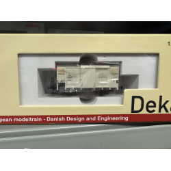 Dekas HO 872111 DSB lukket godsvogn Litra IV 20231 Bdfl p�skrifter. ca 1948-52