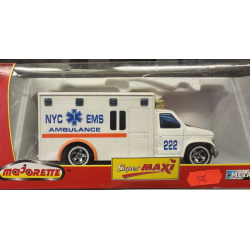 Majorette 3030 serie NYC EMS ambulance Brugt i orginal emballage i P�n stand skala 1:43