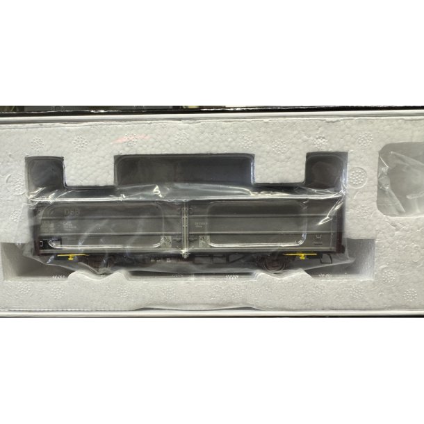 McK HO 0203 DSB lukket godsvogn gr� l�ger Hbis 21 86 211 5 550-4