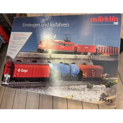 M�rklin 29645 brugt togs�t fra starts�t E-Lok BR 151 med 5 DB cargo godsvogne