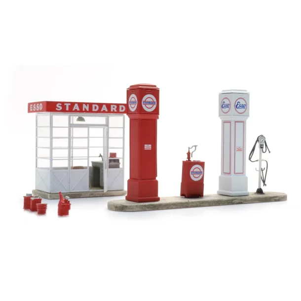 Artitec HO 387.634 Benzinstation Esso-Standard. F�rdig model . 