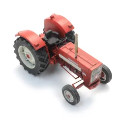 Artitec HO 10.461 McCormick International 624 traktor. 