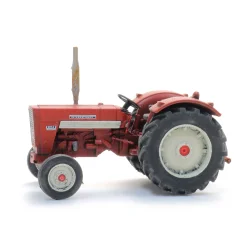 Artitec HO 10.461 McCormick International 624 traktor. 