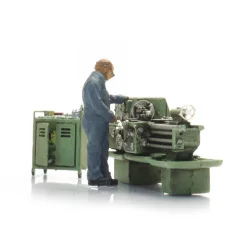 Artitec HO 387.660 Metalbearbejdningsdrejeb�nk med figur. F�rdig model. 