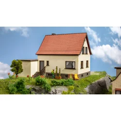 Noch HO 66606 laserskrne Bostningshus med garage 12,6 cm x 13,2 cm, 9,5 cm hjde. Nyhed 2022