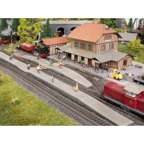 Noch HO 66018 perron platform buede ender 1 h�jre og 1 venstre ende for M�rklin�C spor�