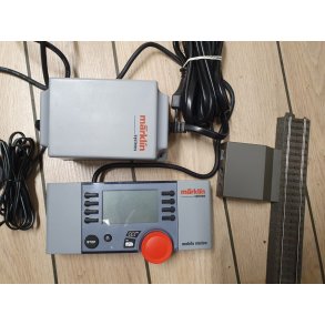 M�rklin 60652 mobilstation & 66191 str�mforsyning 18 VA & 24088 tilslutnings skinne 