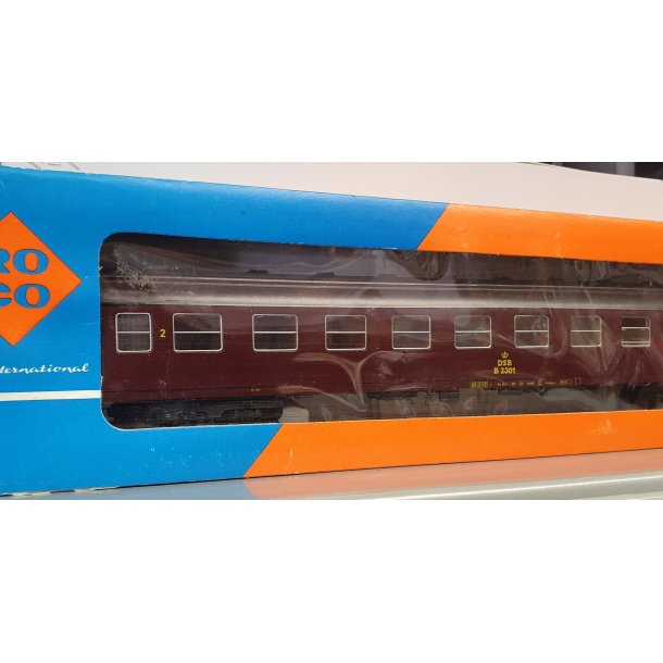 Roco HO 4276c DSB personvogn litra b 2301 brun 2 kl.