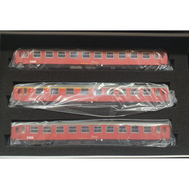 A.C.M.E. HO 55217 DSB/DR Ex 322/323 personvogns�t Neptun Prag-Berlin-K�benhavn. Nyhed 2023