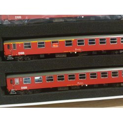 A.C.M.E. HO 55217 DSB/DR Ex 322/323 personvogns�t Neptun Prag-Berlin-K�benhavn. Nyhed 2023