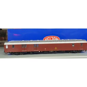 Heljan 6132 DSB postvogn litra P 50 86 90-83 802-6. Nyhed 2023/24