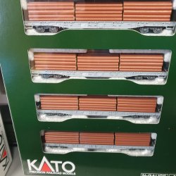 Kato 7074105 spor N RhB godsvognst med tr beladning