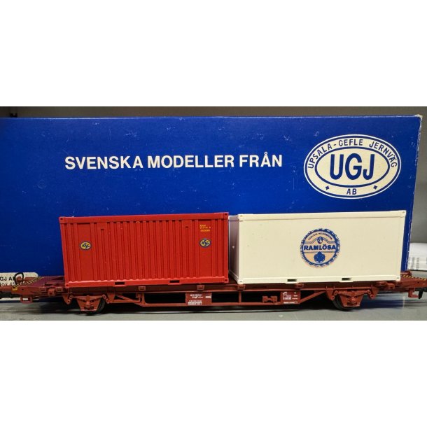 UGJ svensk containervogn med 2 20 fods container Litra LGJS
