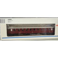 Mrklin 4341 DSB personvogn litra Ca1031