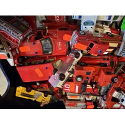 50 Brugte modelbiler stort lot med ca, 50 stk. Udryknings k�rer t�jer/brandbiler