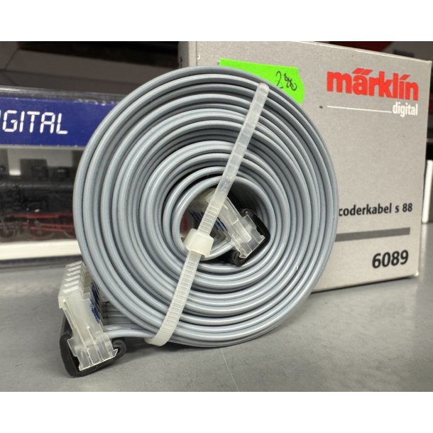 Märklin 6089 Adapter s 88 Forlænget tilslutningskabel til Dekoder 6088 og 60880. Længde 200 cm.